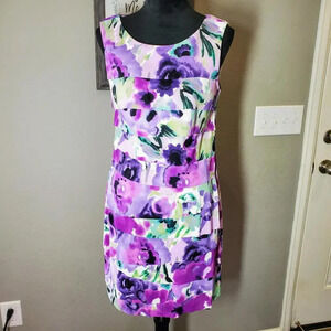 cb established 1962 Purple Floral Watercolor Scoopneck Women's Dress Size 6